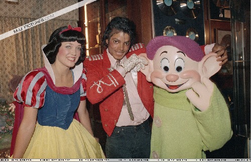 michael-jackson-64336.jpg